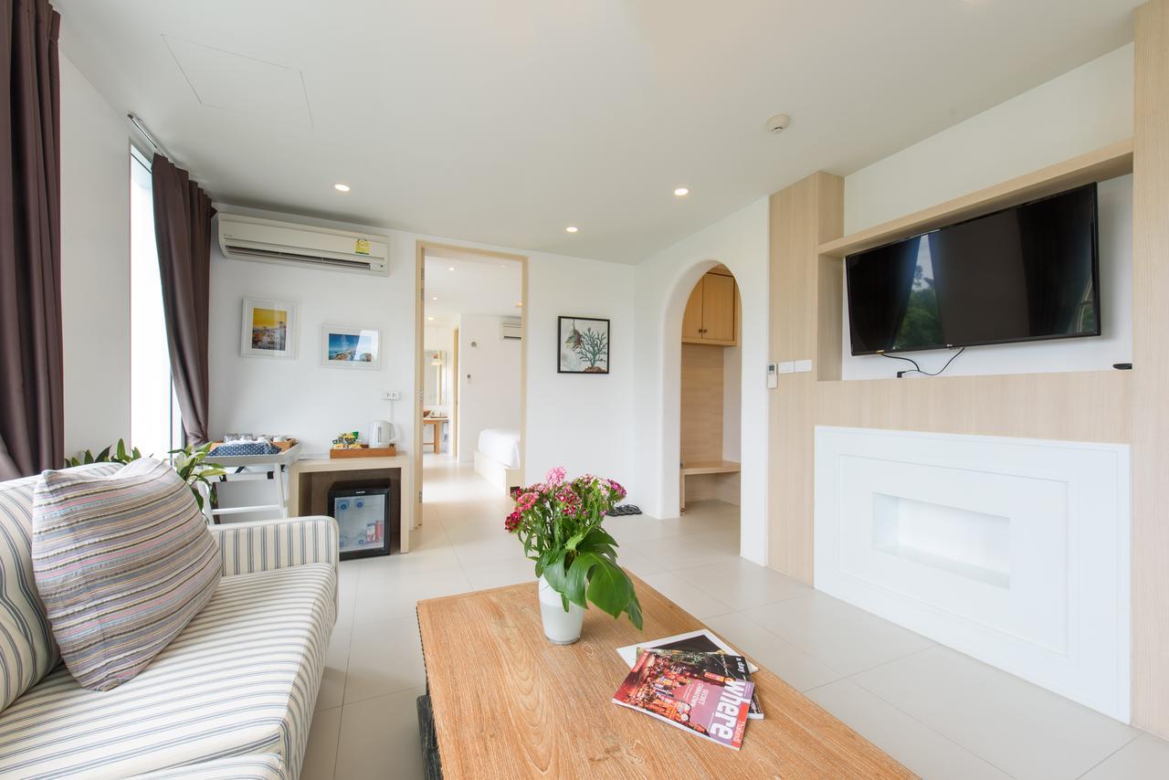 Costa Village Bangsaray, Residence with Private Jacuzzi Bang Sare Bagian luar foto