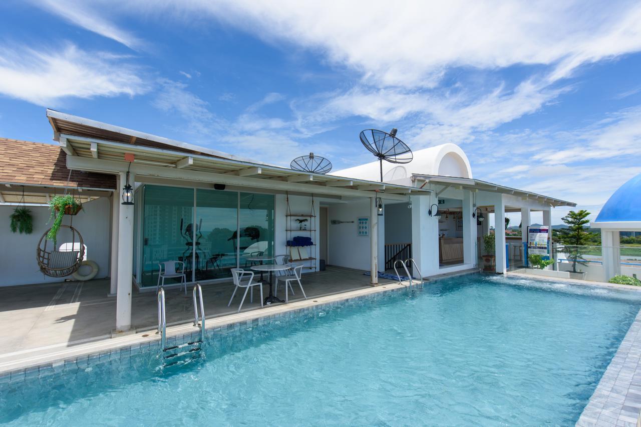 Costa Village Bangsaray, Residence with Private Jacuzzi Bang Sare Bagian luar foto