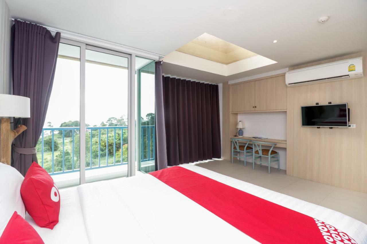Costa Village Bangsaray, Residence with Private Jacuzzi Bang Sare Bagian luar foto