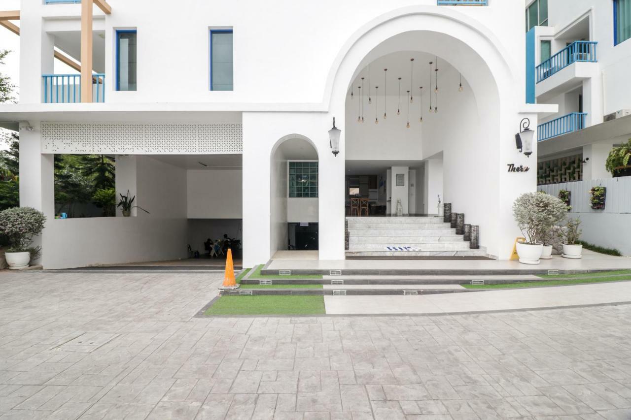 Costa Village Bangsaray, Residence with Private Jacuzzi Bang Sare Bagian luar foto